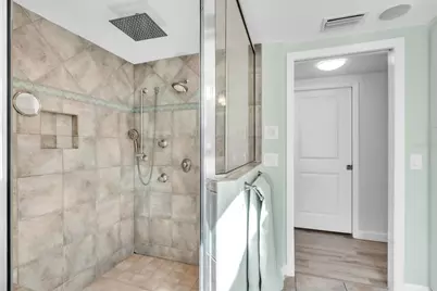 513 71st Street, Holmes Beach, FL 34217 - Photo 25