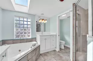 513 71st St, Holmes Beach, FL 34217 - Photo 23