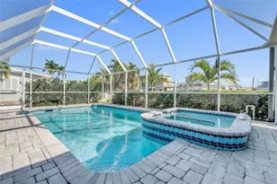513 71st St, Holmes Beach, FL 34217 - Photo 49
