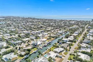 513 71st St, Holmes Beach, FL 34217 - Photo 55