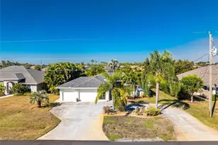 15 White Marsh Ln, Rotonda West, FL 33947 - Photo 5