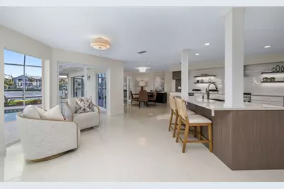 480 Cleveland Drive, Sarasota, FL 34236 - Photo 13