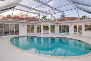 480 Cleveland Dr, Sarasota, FL 34236 - Photo 51