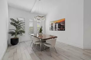 745 Tailwind Pl, Sarasota, FL 34240 - Photo 13