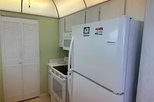 3808 Gulf of Mexico Dr, Longboat Key, FL 34228 - Photo 5