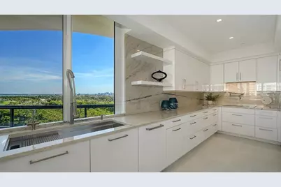 415 L Ambiance Drive #E507, Longboat Key, FL 34228 - Photo 23