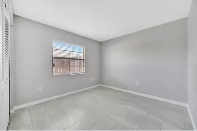 6559 Samoa Drive, Sarasota, FL 34241 - Photo 11