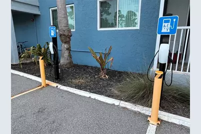 2650 Coconut Bay Lane #521, Sarasota, FL 34237 - Photo 21