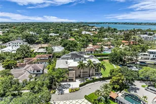 1404 Kenilworth St, Sarasota, FL 34231 - Photo 5