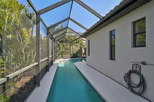 3635 80th Dr E, Sarasota, FL 34243 - Photo 47