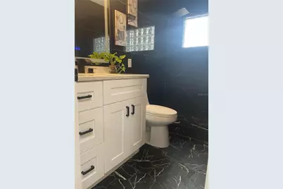 1929 3rd Avenue E, Bradenton, FL 34208 - Photo 9