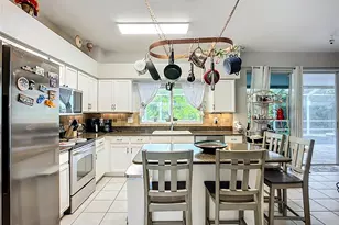 11014 Sailbrooke Dr, Riverview, FL 33579 - Photo 9