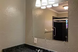 304 47th Ave Dr W, Bradenton, FL 34207 - Photo 15