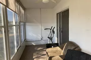 304 47th Ave Dr W, Bradenton, FL 34207 - Photo 17