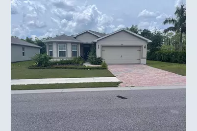 690 Hadley Place E, Naples, FL 34104 - Photo 1