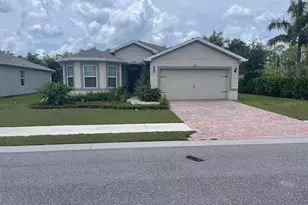 690 Hadley Pl E, Naples, FL 34104 - Photo 1