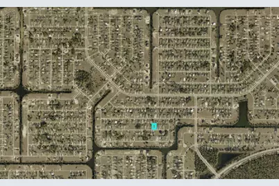 1439 NE 33rd Terrace, Cape Coral, FL 33909 - Photo 5