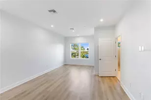 1904 Monte Carlo Dr, Sarasota, FL 34231 - Photo 17