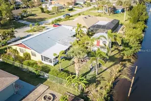 9031 Hilolo Ln, Venice, FL 34293 - Photo 5