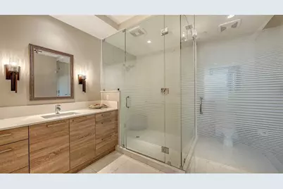 111 S Pineapple Avenue #604, Sarasota, FL 34236 - Photo 31