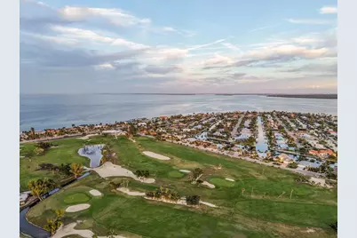 664 Key Royale Drive, Holmes Beach, FL 34217 - Photo 55