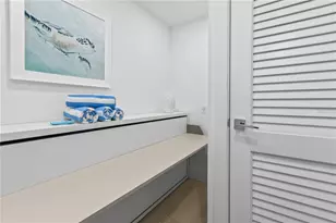 1035 Seaside Dr, Sarasota, FL 34242 - Photo 21