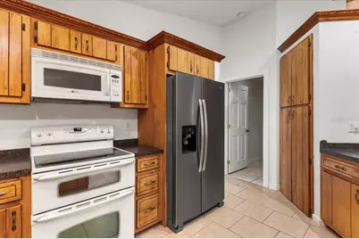 1560 Ingram Avenue, Sarasota, FL 34232 - Photo 13
