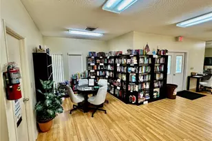 3802 42nd St Ct W, Bradenton, FL 34205 - Photo 47