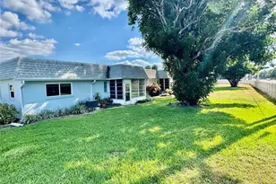 3802 42nd St Ct W, Bradenton, FL 34205 - Photo 33