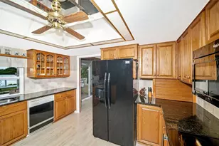 5206 18th Ave E, Bradenton, FL 34208 - Photo 15
