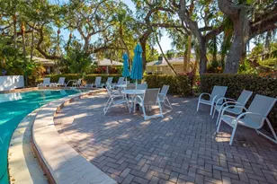 1214 Moonmist Cir, Sarasota, FL 34242 - Photo 25