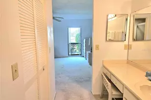 2989 Taywood Meadow, Sarasota, FL 34235 - Photo 17