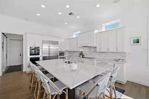 628 Dundee Ln, Holmes Beach, FL 34217 - Photo 19