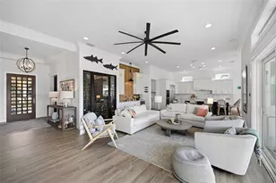 628 Dundee Ln, Holmes Beach, FL 34217 - Photo 15