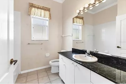 7437 Featherstone Boulevard, Sarasota, FL 34238 - Photo 25