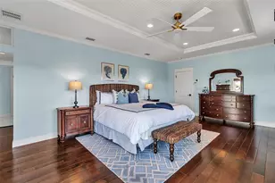 718 Key Royale Dr, Holmes Beach, FL 34217 - Photo 59