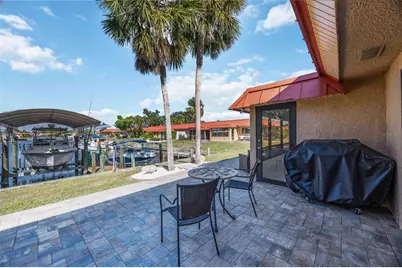 9608 Valencia Cove, Bradenton, FL 34210 - Photo 35