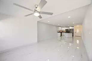 9608 Valencia Cove, Bradenton, FL 34210 - Photo 23