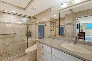 2425 Gulf Of Mexico Dr, Longboat Key, FL 34228 - Photo 17