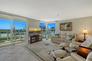 2425 Gulf Of Mexico Dr, Longboat Key, FL 34228 - Photo 3