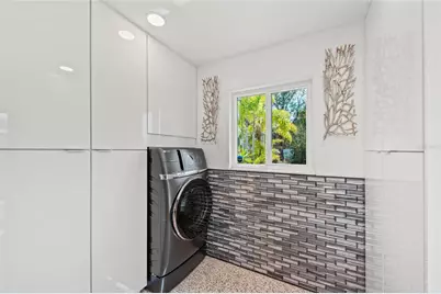 2014 Riverside Drive E, Bradenton, FL 34208 - Photo 35