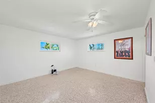 2014 Riverside Dr E, Bradenton, FL 34208 - Photo 33