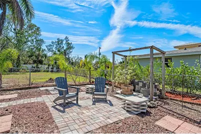 2014 Riverside Drive E, Bradenton, FL 34208 - Photo 51
