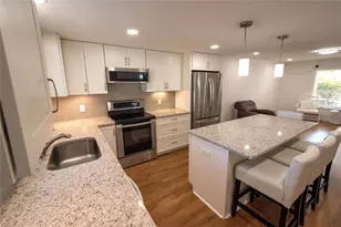 648 Cohen Way, Sarasota, FL 34236 - Photo 7