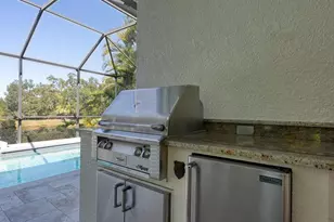 12129 Thornhill Ct, Lakewood Ranch, FL 34202 - Photo 27