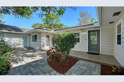 4810 Bay Shore Road, Sarasota, FL 34234 - Photo 9