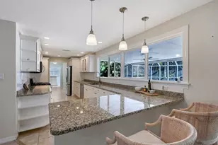 4810 Bay Shore Rd, Sarasota, FL 34234 - Photo 17