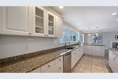 4810 Bay Shore Road, Sarasota, FL 34234 - Photo 19