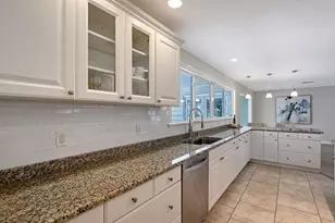 4810 Bay Shore Rd, Sarasota, FL 34234 - Photo 19