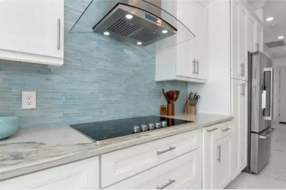 7505 27th Avenue W, Bradenton, FL 34209 - Photo 13